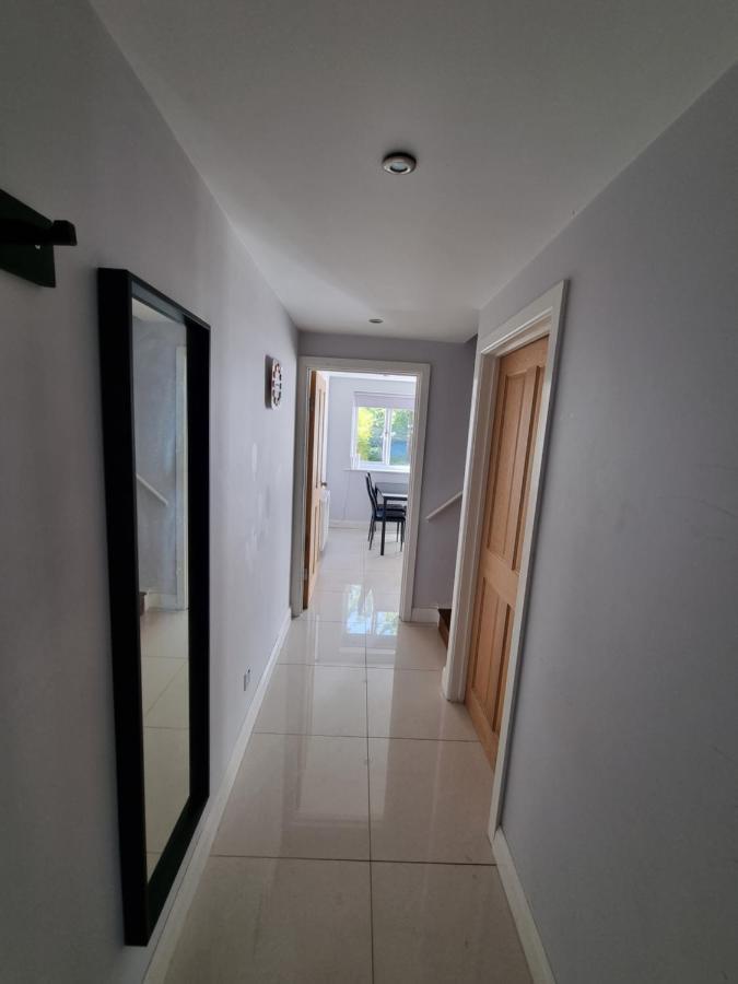 Single Room With En-Suite Shower Room In Zone 1 London Londres Exterior foto