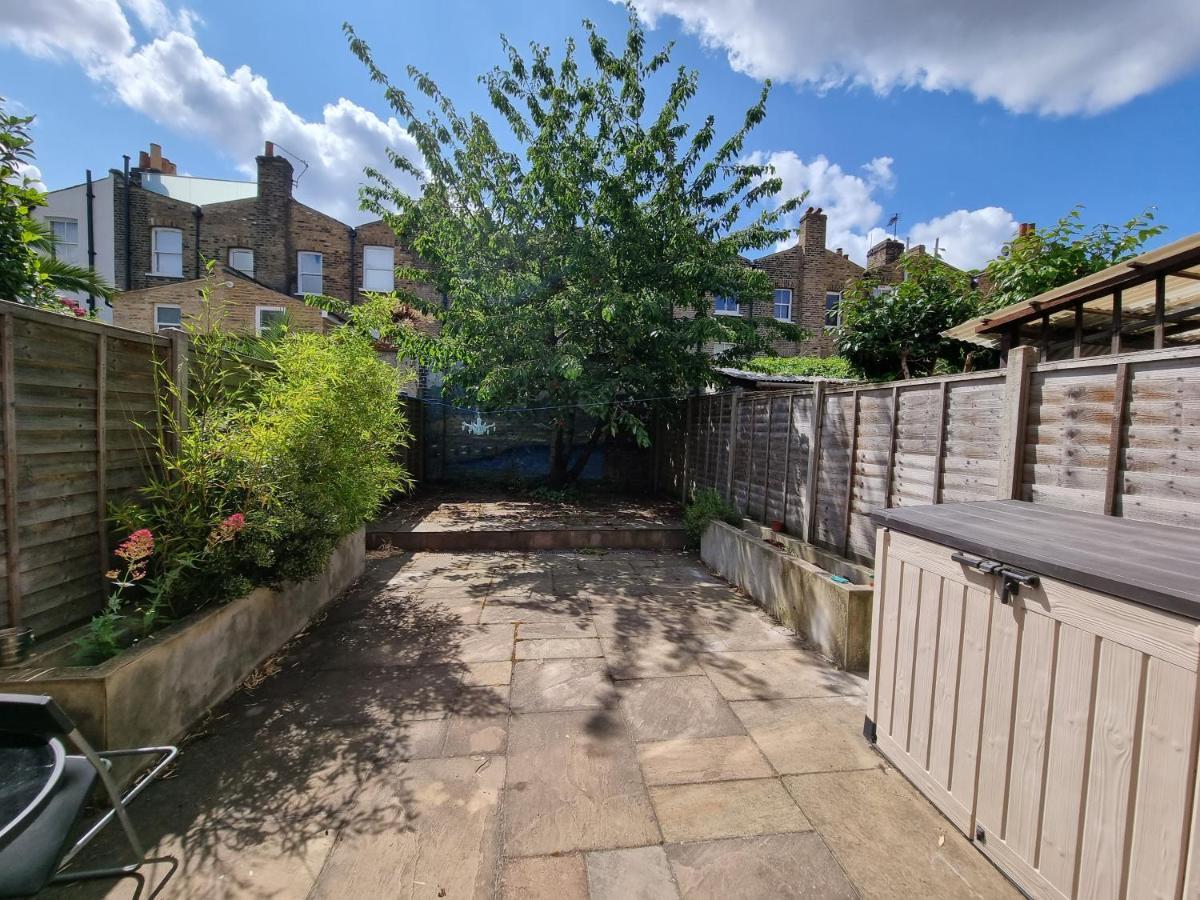 Single Room With En-Suite Shower Room In Zone 1 London Londres Exterior foto