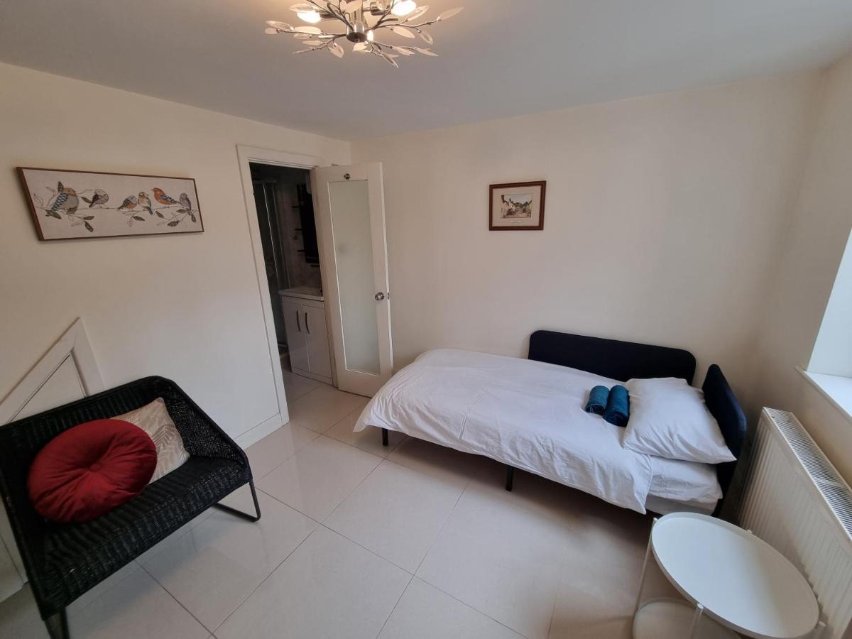 Single Room With En-Suite Shower Room In Zone 1 London Londres Exterior foto